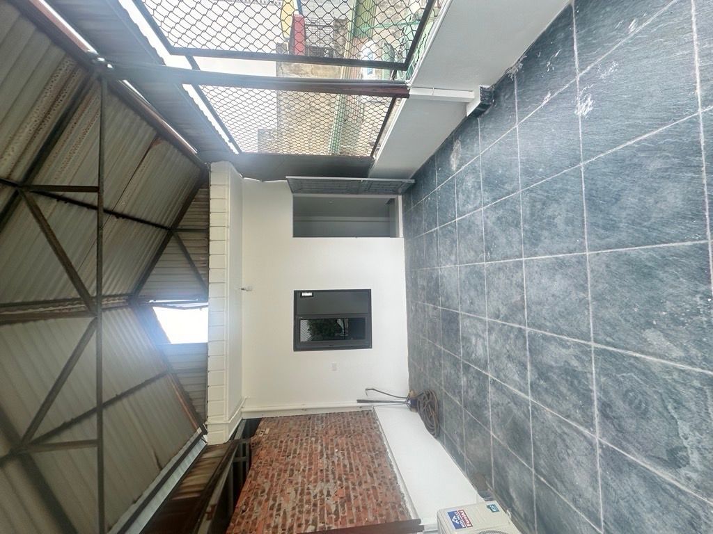 Bán nhà Tân Mai - diện tích 32m2 3 tầng - Nhà đẹp hiếm có - giá 3,86 tỷ