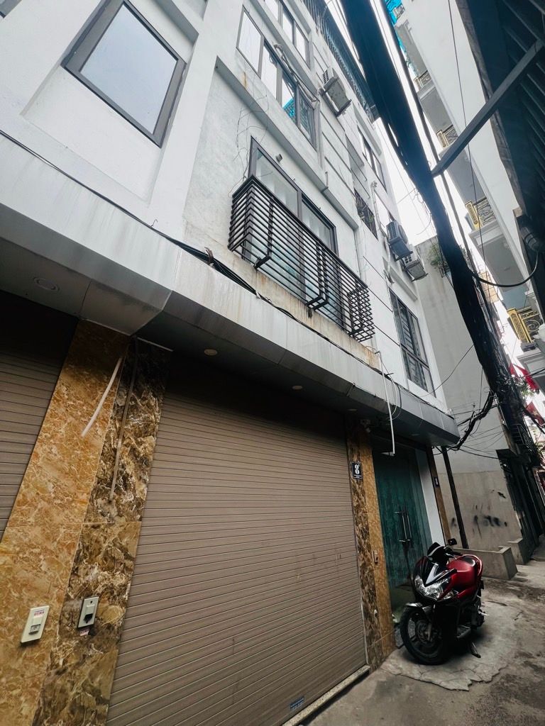 Bán nhà Giáp Nhị - diện tích 30m2 5 tầng - Ô tô tránh - giá 8,2 tỷ