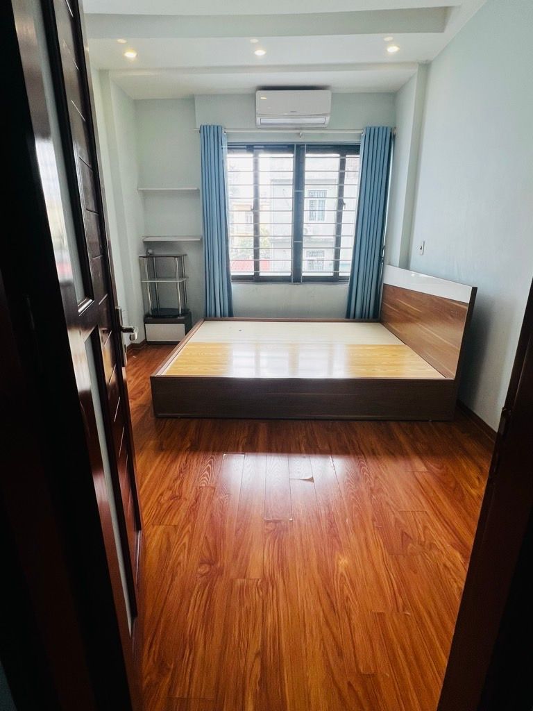 Bán nhà Giáp Nhị - diện tích 30m2 5 tầng - Ô tô tránh - giá 8,2 tỷ