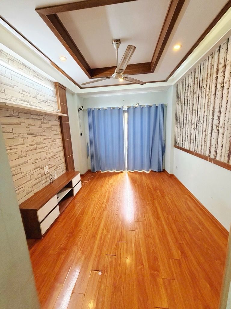 Bán nhà Giáp Nhị - diện tích 30m2 5 tầng - Ô tô tránh - giá 8,2 tỷ