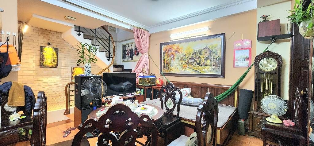 Bán nhà Bạch Mai - diện tích 27m2 5 tầng - Ô tô qua - giá 15 tỷ