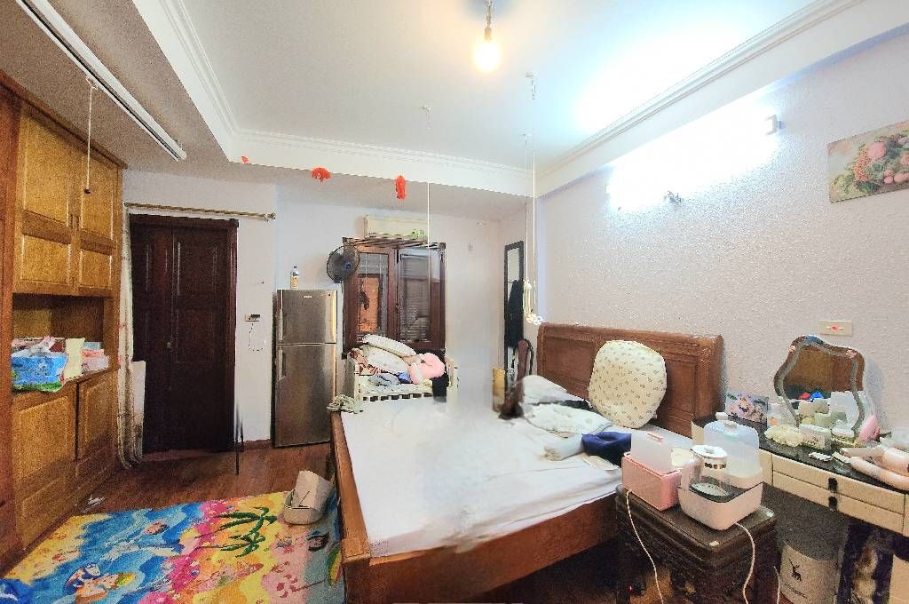 Bán nhà Bạch Mai - diện tích 27m2 5 tầng - Ô tô qua - giá 15 tỷ