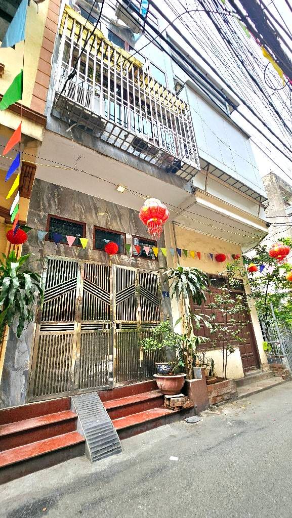 Bán nhà Hồ Đắc Di - diện tích 30,4m2 5 tầng - Ô TÔ TRÁNH, TIỆN ÍCH - giá 12 tỷ