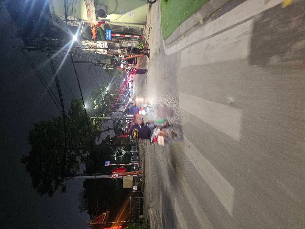 Bán nhà Định Công - diện tích 60m2 1 tầng - ô tô kinh doanh - giá 4,1 tỷ