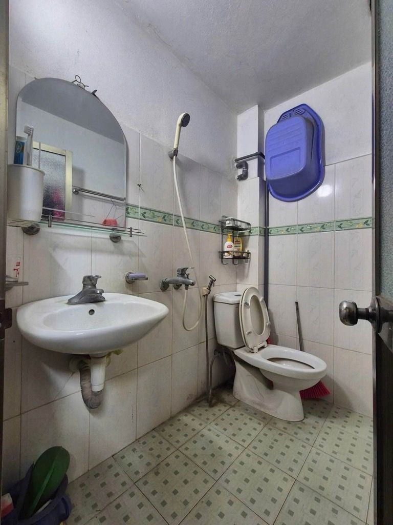 Bán nhà Định Công Hạ - diện tích 28,5m2 3 tầng - gần ô tô - giá 7,5 tỷ