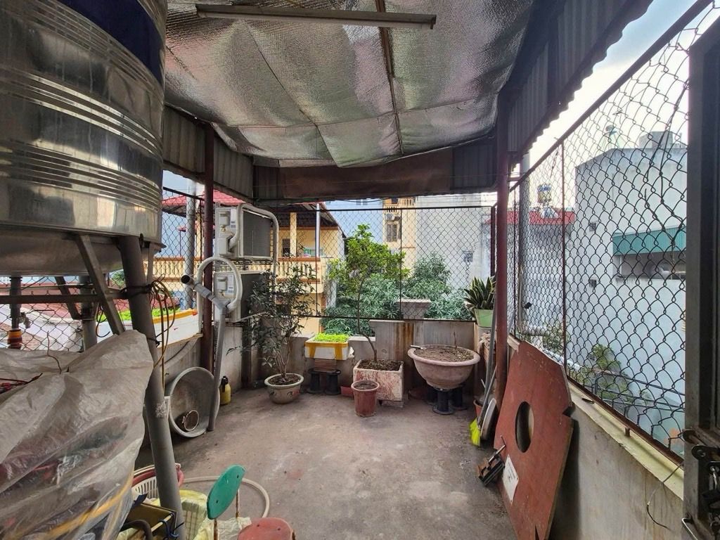 Bán nhà Định Công Hạ - diện tích 28,5m2 3 tầng - gần ô tô - giá 7,5 tỷ