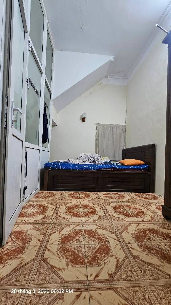 Bán nhà Tôn đức Thắng - diện tích 20,8m2 3,5 tầng - Nhà đẹp hiếm có - giá 4,3 tỷ