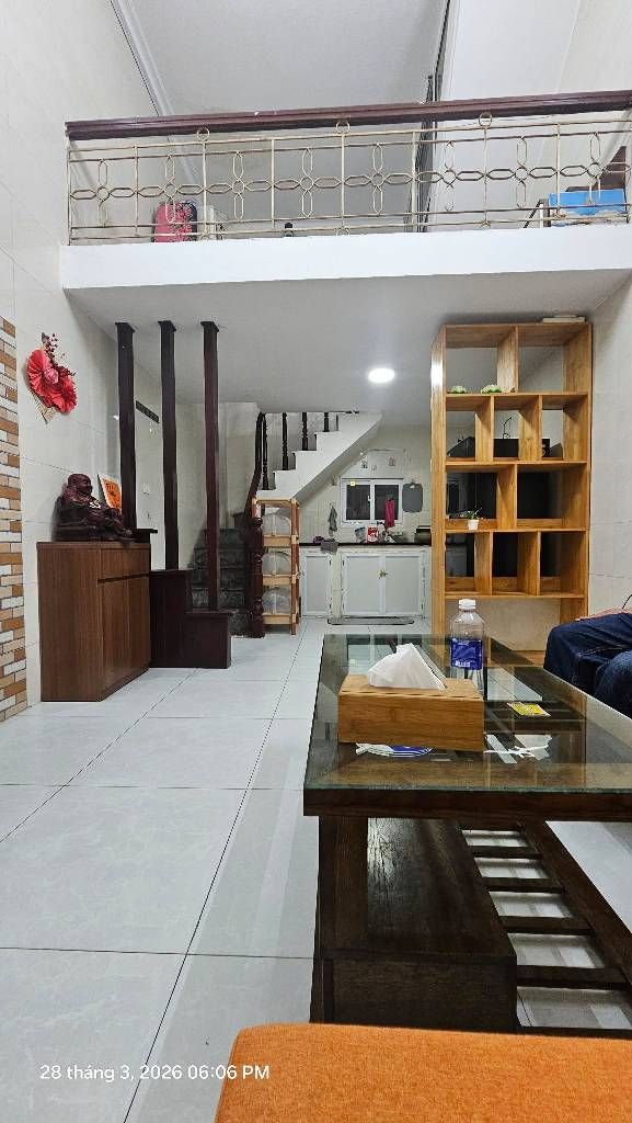 Bán nhà Tôn đức Thắng - diện tích 20,8m2 3,5 tầng - Nhà đẹp hiếm có - giá 4,3 tỷ