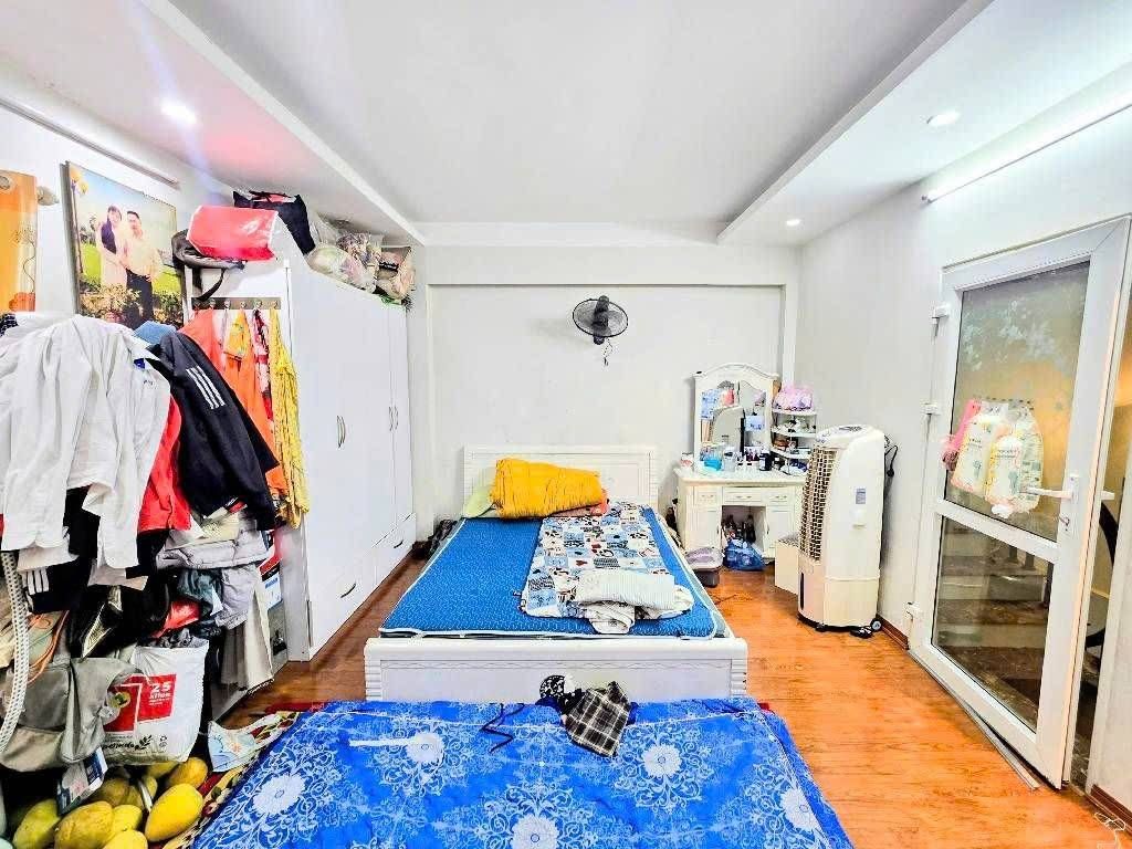 Bán nhà Ngũ Ngạc - diện tích 30m2 5 tầng - Lô góc 2 thoáng - giá 6,7 tỷ