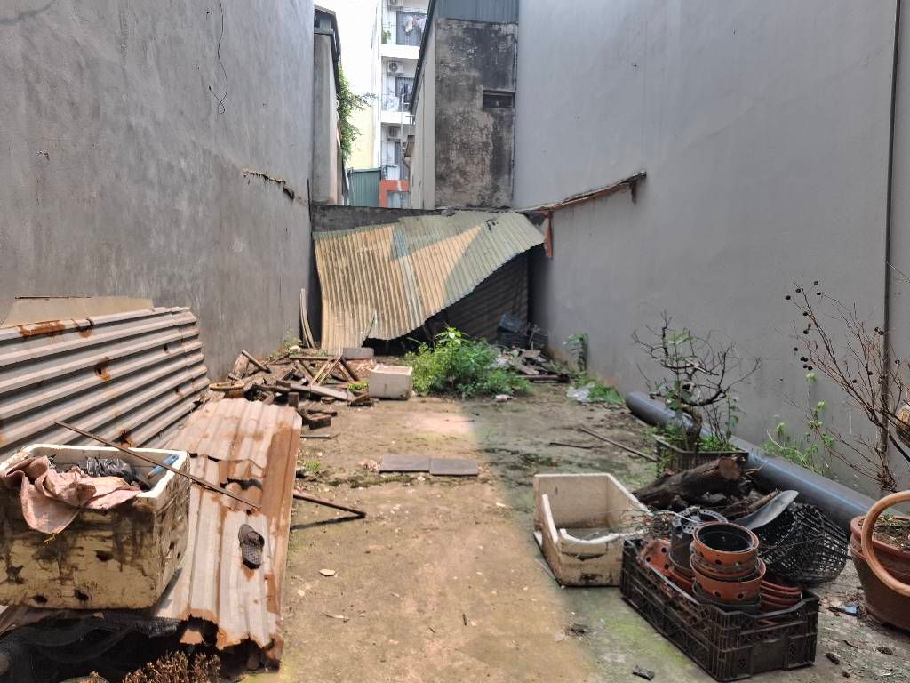 Bán nhà Trịnh Đình Cửu - diện tích 70m2 1 tầng - Mảnh đất đẹp, gần đường vành đai 2.5 - giá 18,3 tỷ