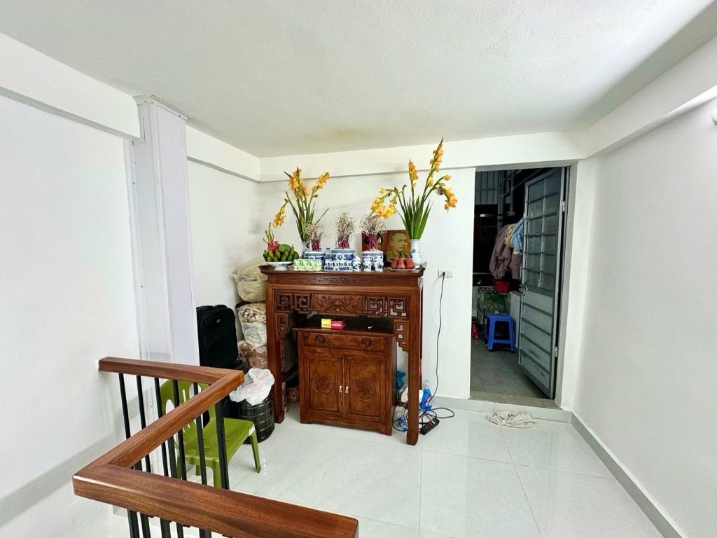 Bán nhà Văn Hương - diện tích 17m2 5 tầng - Nhà mới, chắc chắn - giá 5,75 tỷ