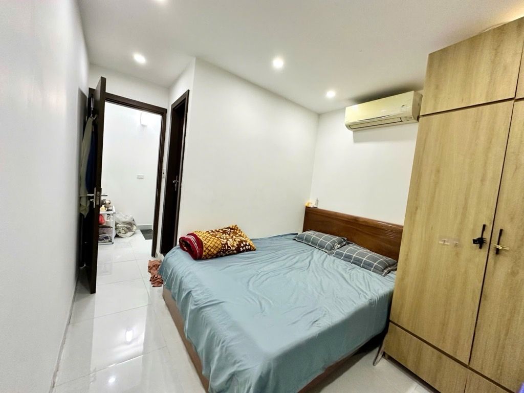 Bán nhà Văn Hương - diện tích 17m2 5 tầng - Nhà mới, chắc chắn - giá 5,75 tỷ