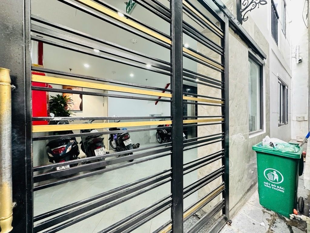 Bán nhà Nguyễn Quý Đức - diện tích 49m2 7 tầng - Cực hiếm - giá 12,8 tỷ