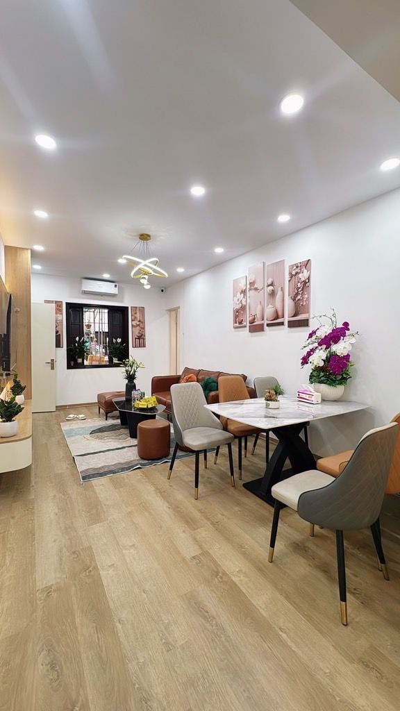 Bán nhà Kim Liên - diện tích 90m2 1 tầng - Lô góc 3 thoáng - giá 6,3 tỷ