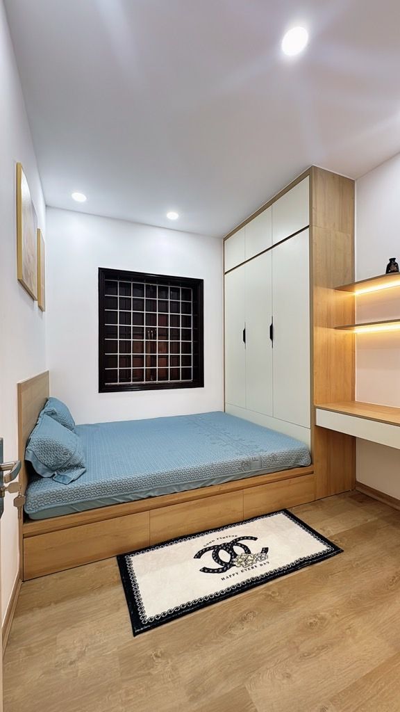 Bán nhà Kim Liên - diện tích 90m2 1 tầng - Lô góc 3 thoáng - giá 6,3 tỷ