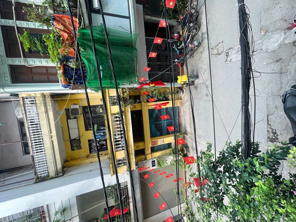 Bán nhà Nguyễn Phúc Lai - diện tích 52m2 4 tầng - Ô tô tránh - giá 23,8 tỷ