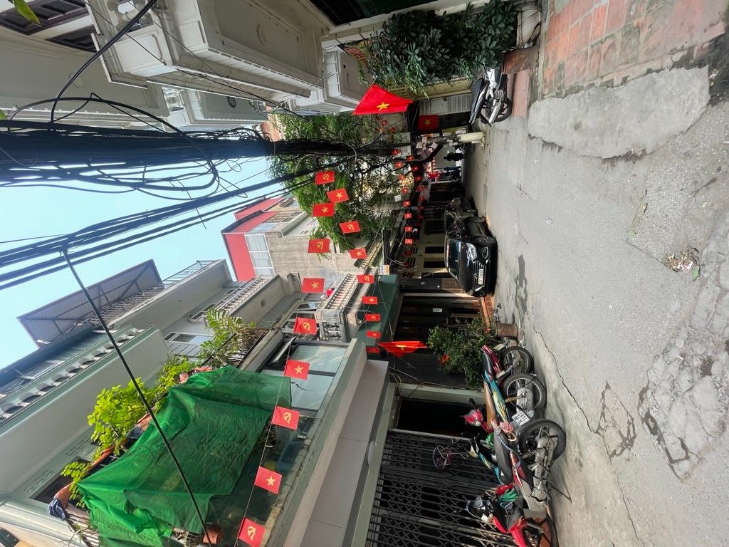 Bán nhà Nguyễn Phúc Lai - diện tích 52m2 4 tầng - Ô tô tránh - giá 23,8 tỷ