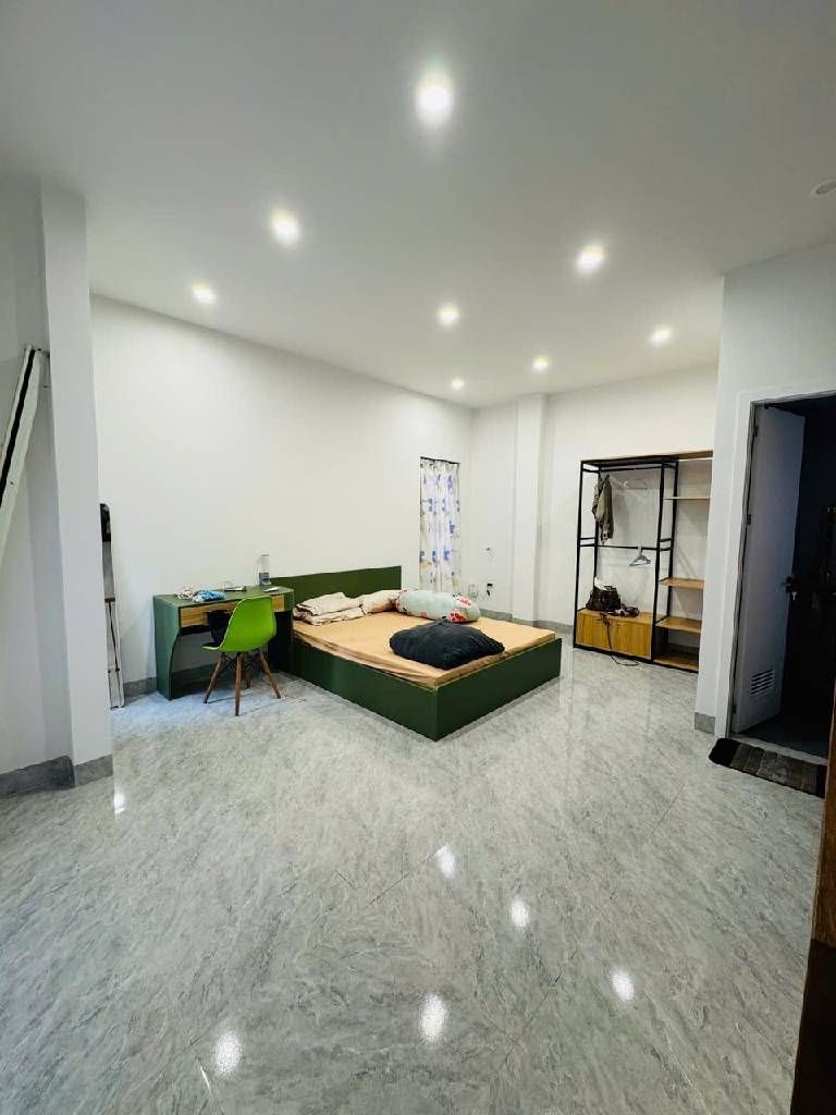 Bán nhà Nguyễn Công Trứ - diện tích 21m2 5 tầng - Nhà đẹp long lanh - giá 9,5 tỷ