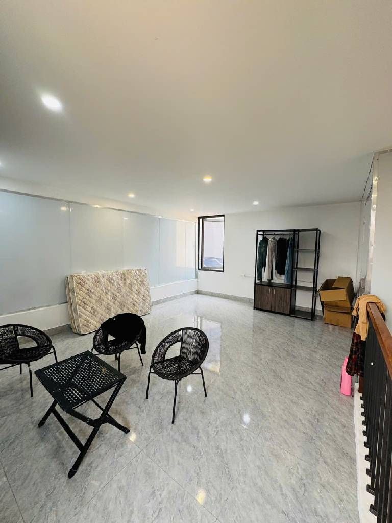 Bán nhà Nguyễn Công Trứ - diện tích 21m2 5 tầng - Nhà đẹp long lanh - giá 9,5 tỷ