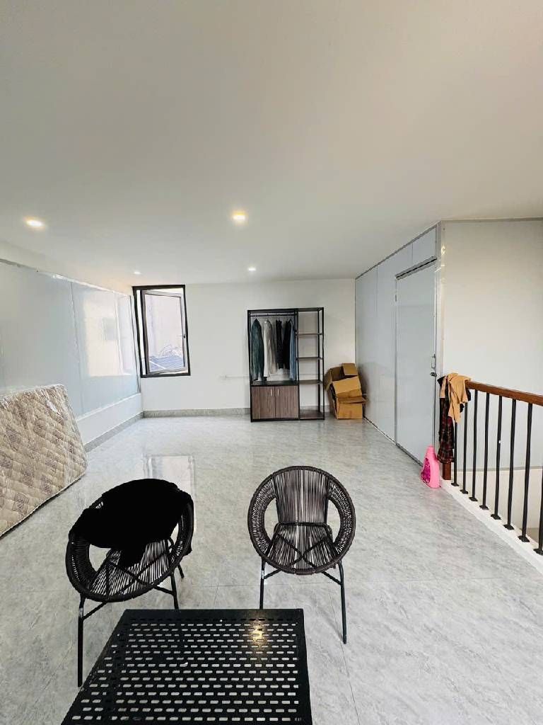 Bán nhà Nguyễn Công Trứ - diện tích 21m2 5 tầng - Nhà đẹp long lanh - giá 9,5 tỷ