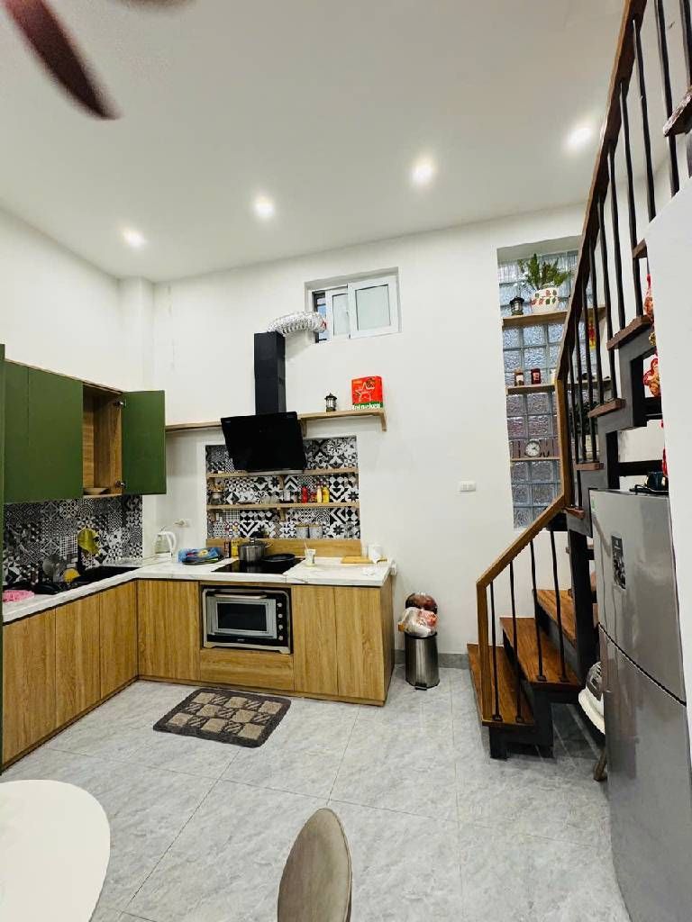 Bán nhà Nguyễn Công Trứ - diện tích 21m2 5 tầng - Nhà đẹp long lanh - giá 9,5 tỷ