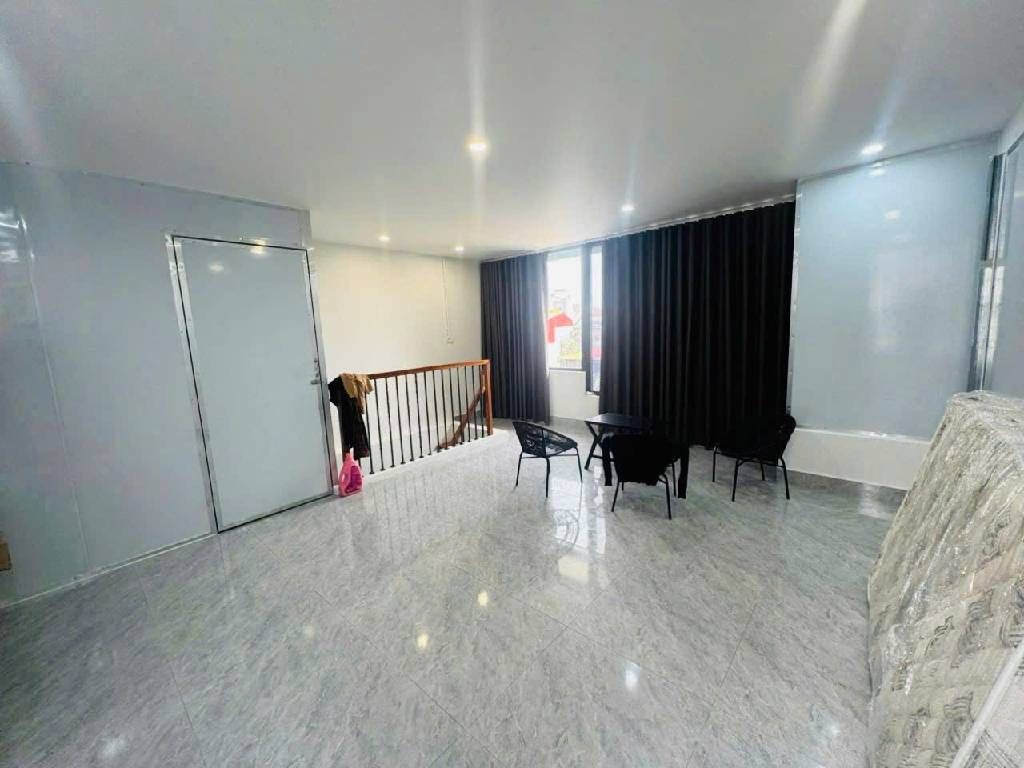 Bán nhà Nguyễn Công Trứ - diện tích 21m2 5 tầng - Nhà đẹp long lanh - giá 9,5 tỷ