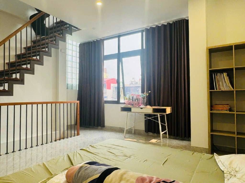 Bán nhà Nguyễn Công Trứ - diện tích 21m2 5 tầng - Nhà đẹp long lanh - giá 9,5 tỷ