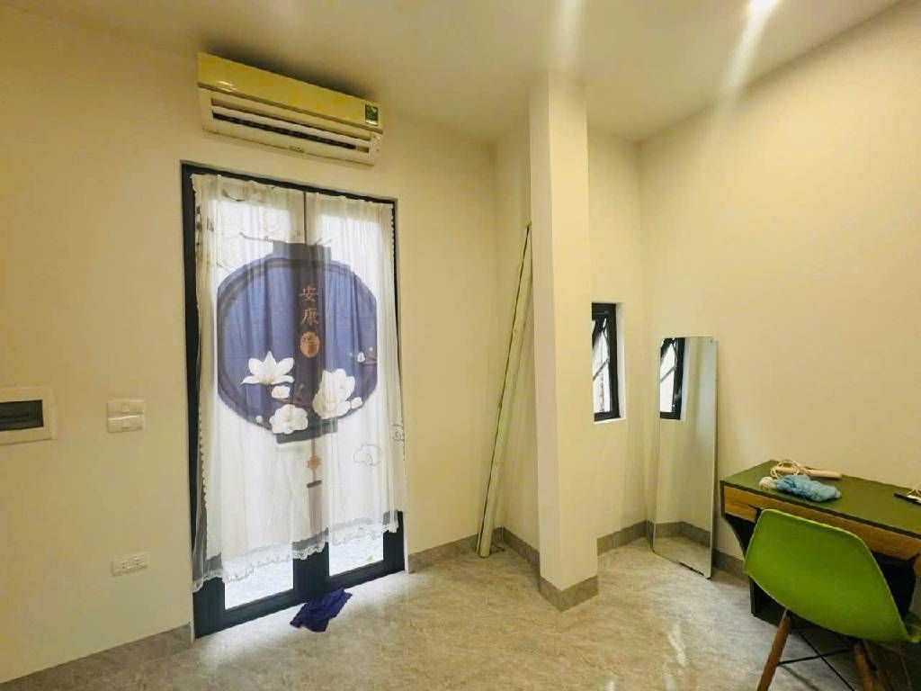 Bán nhà Nguyễn Công Trứ - diện tích 21m2 5 tầng - Nhà đẹp long lanh - giá 9,5 tỷ