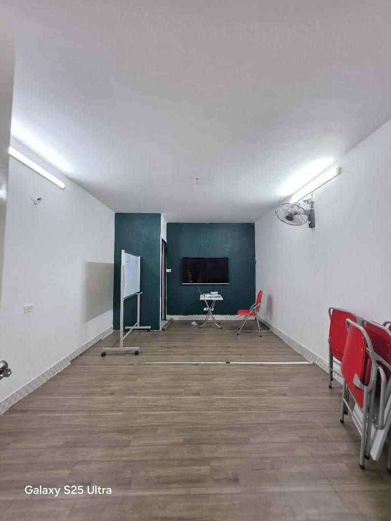 Bán nhà Nguyễn Trãi - diện tích 73.4m2 1 tầng - Căn hộ tầng 1, 4 ngủ 3WC - giá 7,5 tỷ