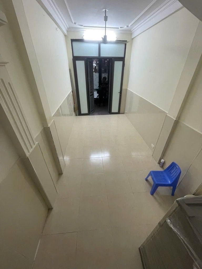 Bán nhà Thổ Quan - diện tích 27m2 5 tầng - Nhà đẹp hiếm có - giá 4,7 tỷ