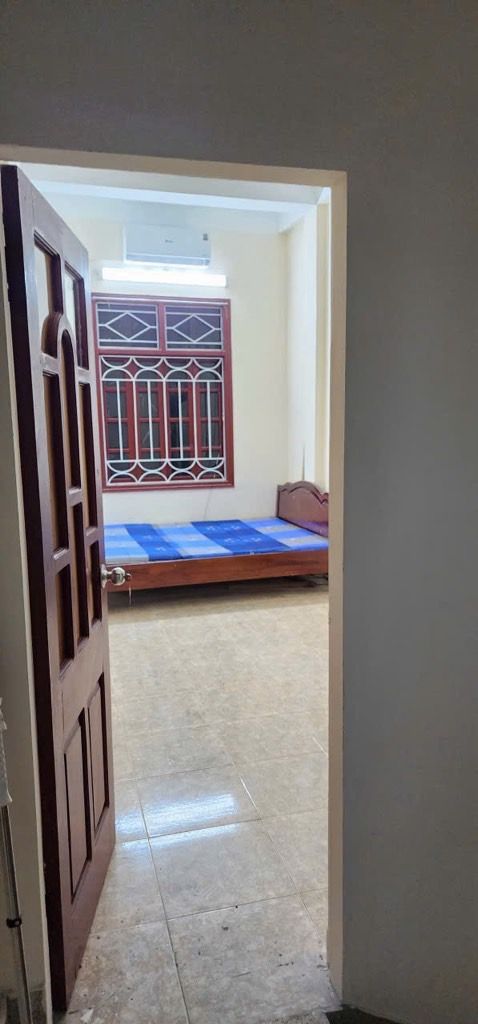 Bán nhà Thổ Quan - diện tích 27m2 5 tầng - Nhà đẹp hiếm có - giá 4,7 tỷ