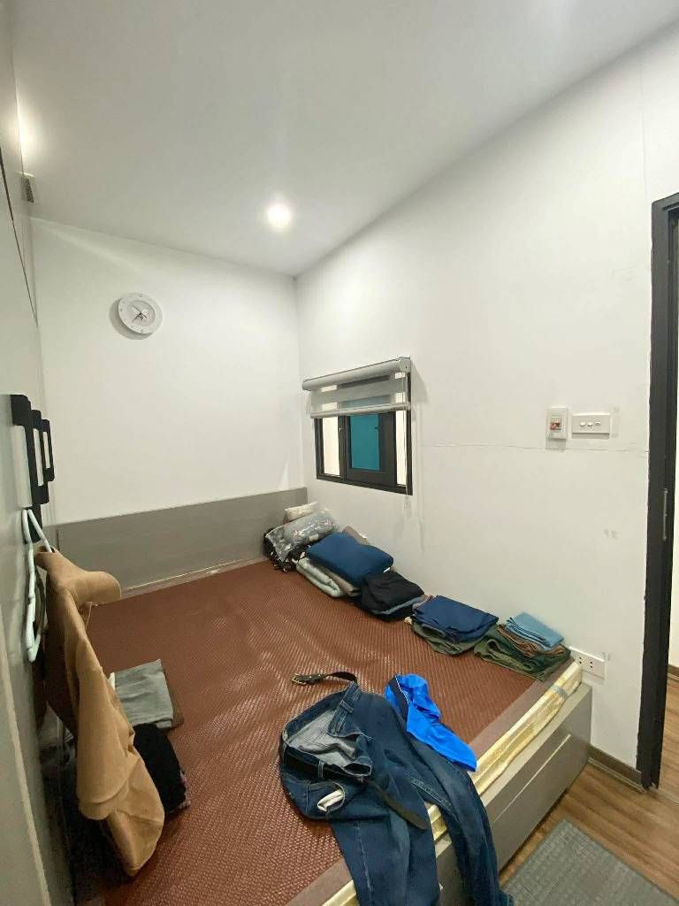 Bán nhà Đường Láng - diện tích 75m2 1 tầng - Full nội thất - giá 4,2 tỷ