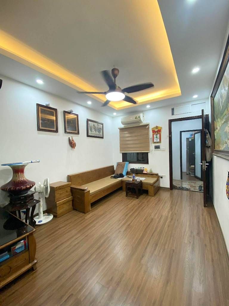 Bán nhà Đường Láng - diện tích 75m2 1 tầng - Full nội thất - giá 4,2 tỷ