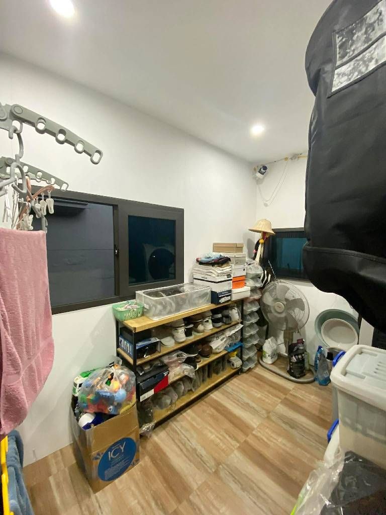 Bán nhà Đường Láng - diện tích 75m2 1 tầng - Full nội thất - giá 4,2 tỷ