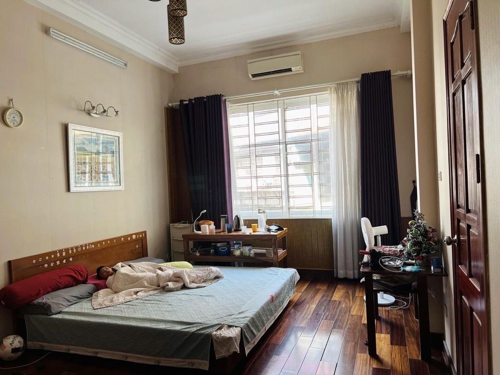 Bán nhà Nguyễn Trãi - diện tích 34m2 5 tầng - Nhà đẹp ở ngay - giá 9,9 tỷ