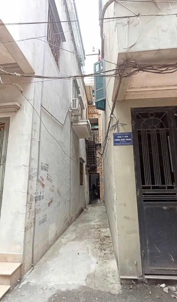 Bán nhà Thịnh Liệt - diện tích 28,1m2 4 tầng - Ô tô tránh - giá 7,3 tỷ