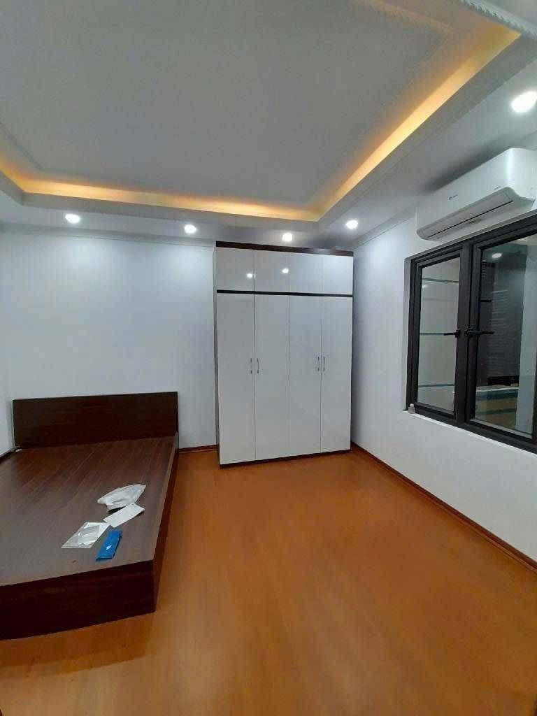Bán nhà Đại Từ - diện tích 65m2 4 tầng - ô tô nhỏ qua - giá 9,7 tỷ