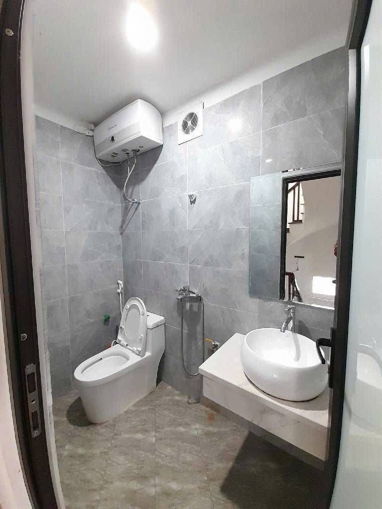 Bán nhà Đại Từ - diện tích 65m2 4 tầng - ô tô nhỏ qua - giá 9,7 tỷ