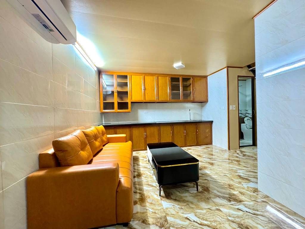 Bán nhà Nguyễn Xiển - diện tích 25m2 3 tầng - Nhà đẹp mới tặng full nội thất - giá 1,95 tỷ