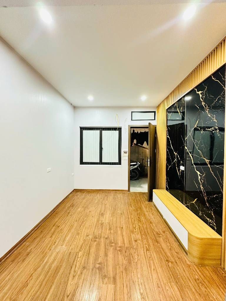 Bán nhà Ngụy Như Kon Tum - diện tích 35m2 1 tầng - Nhà mới đẹp full nội thất - giá 2,9 tỷ