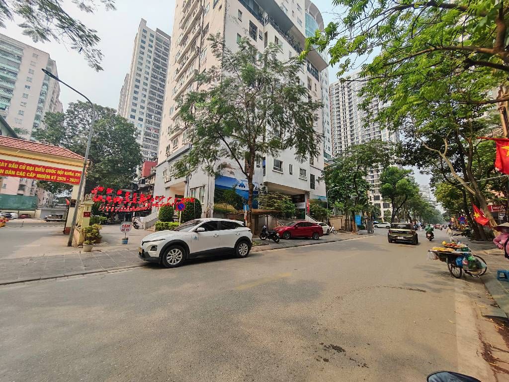 Bán nhà Ngụy Như Kon Tum - diện tích 35m2 1 tầng - Nhà mới đẹp full nội thất - giá 2,9 tỷ