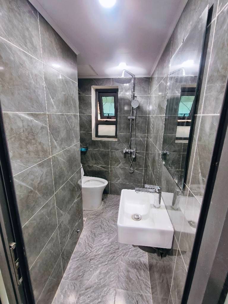 Bán nhà Nguyễn Công Trứ - diện tích 80m2 1 tầng - Căn hộ tầng 2 thoáng sáng - giá 4,6 tỷ