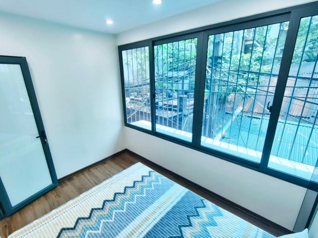 Bán nhà Nguyễn Công Trứ - diện tích 80m2 1 tầng - Căn hộ tầng 2 thoáng sáng - giá 4,6 tỷ