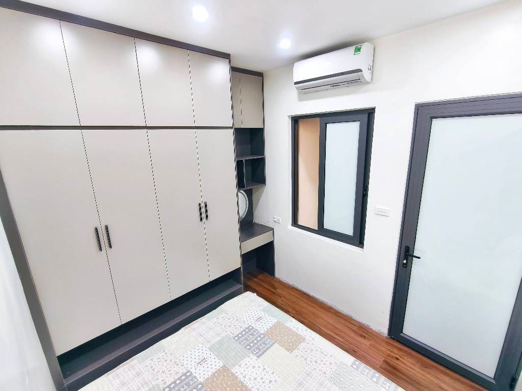 Bán nhà Nguyễn Công Trứ - diện tích 80m2 1 tầng - Căn hộ tầng 2 thoáng sáng - giá 4,6 tỷ