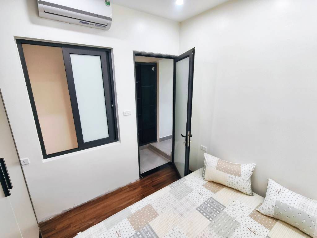 Bán nhà Nguyễn Công Trứ - diện tích 80m2 1 tầng - Căn hộ tầng 2 thoáng sáng - giá 4,6 tỷ