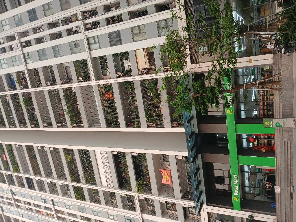 Bán nhà Hoàng Văn Thụ - diện tích 78.4m2 1 tầng - Căn hộ đẹp, giá 7,65 tỷ