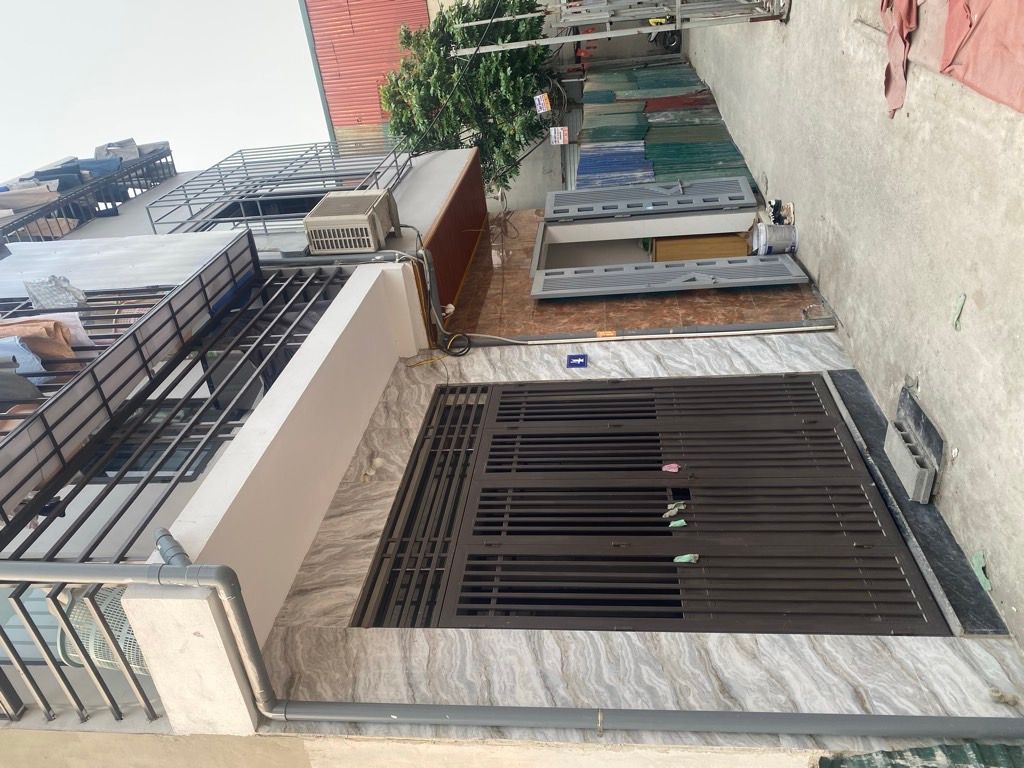 Bán nhà Định Công - diện tích 25,2m2 2 tầng - Nhà đẹp hiếm có - giá 1,99 tỷ