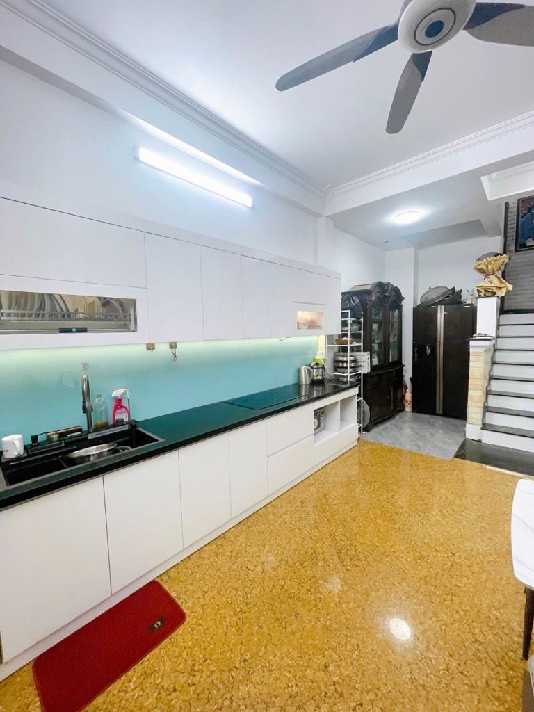 Bán nhà Đại Đồng - diện tích 85m2 5 tầng - Ô tô tránh - giá 22,9 tỷ