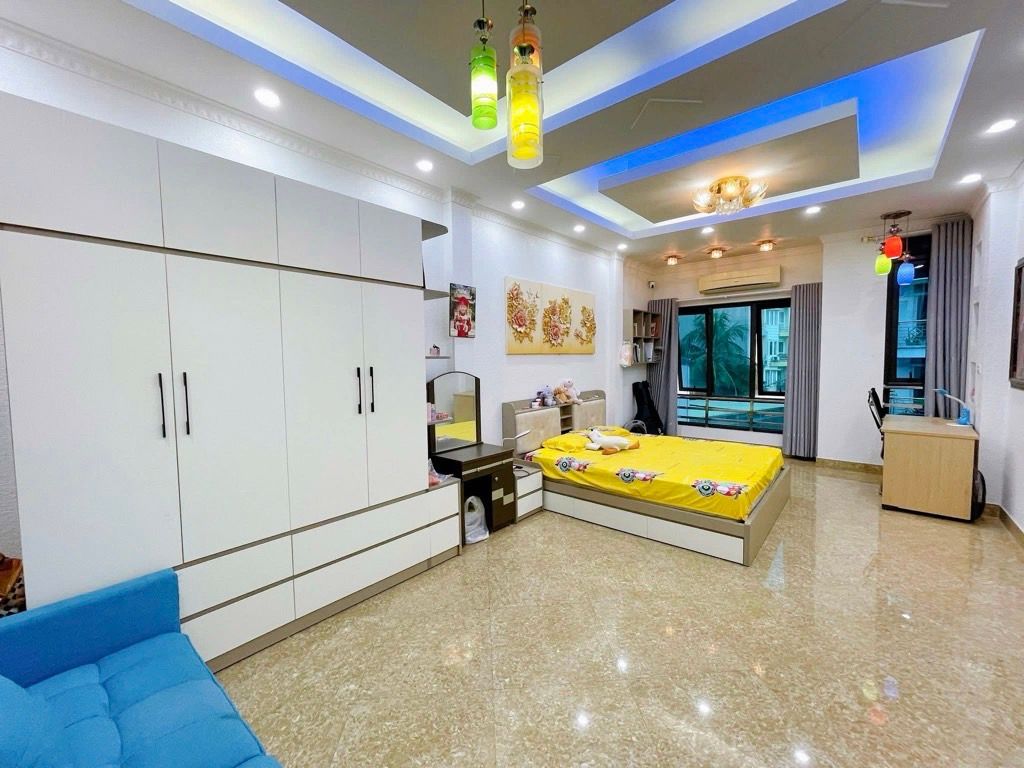 Bán nhà Đại Đồng - diện tích 85m2 5 tầng - Ô tô tránh - giá 22,9 tỷ