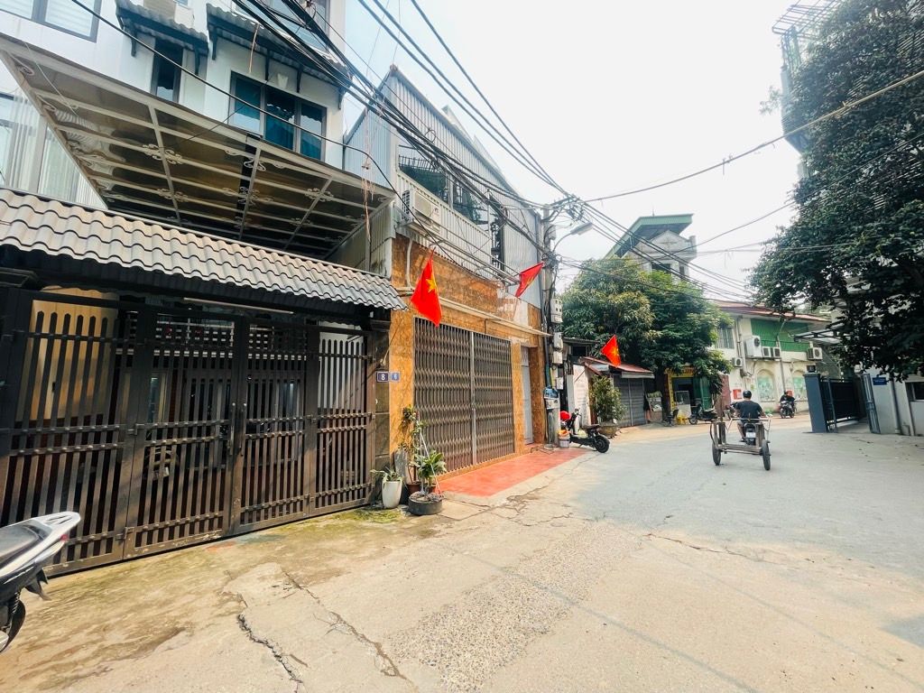 Bán nhà Đại Đồng - diện tích 85m2 5 tầng - Ô tô tránh - giá 22,9 tỷ